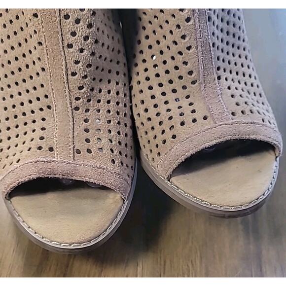 Lucky Brand Brown Laser Cut Western Open Toe High Heel Booties Sz 9M - Picture 6 of 9